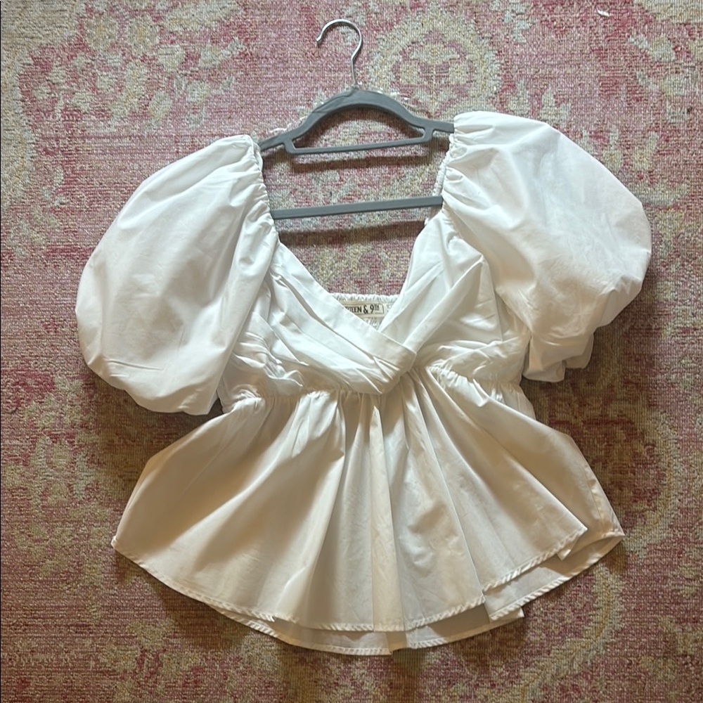 White Puff Sleeve Blouse